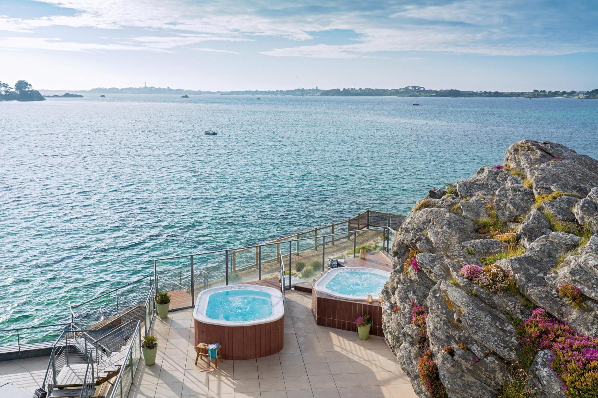 Hotel Valdys Thalasso & Spa - Beau Rivage Roscoff Exterior photo